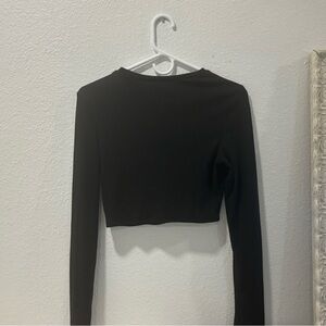 Classic Black Long Sleeve Crop Top